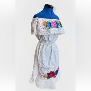 Handmade Cotton Peasant Boho Lace Trim Off shoulder Embroidered Mexican Dress